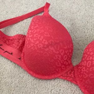 pink bra